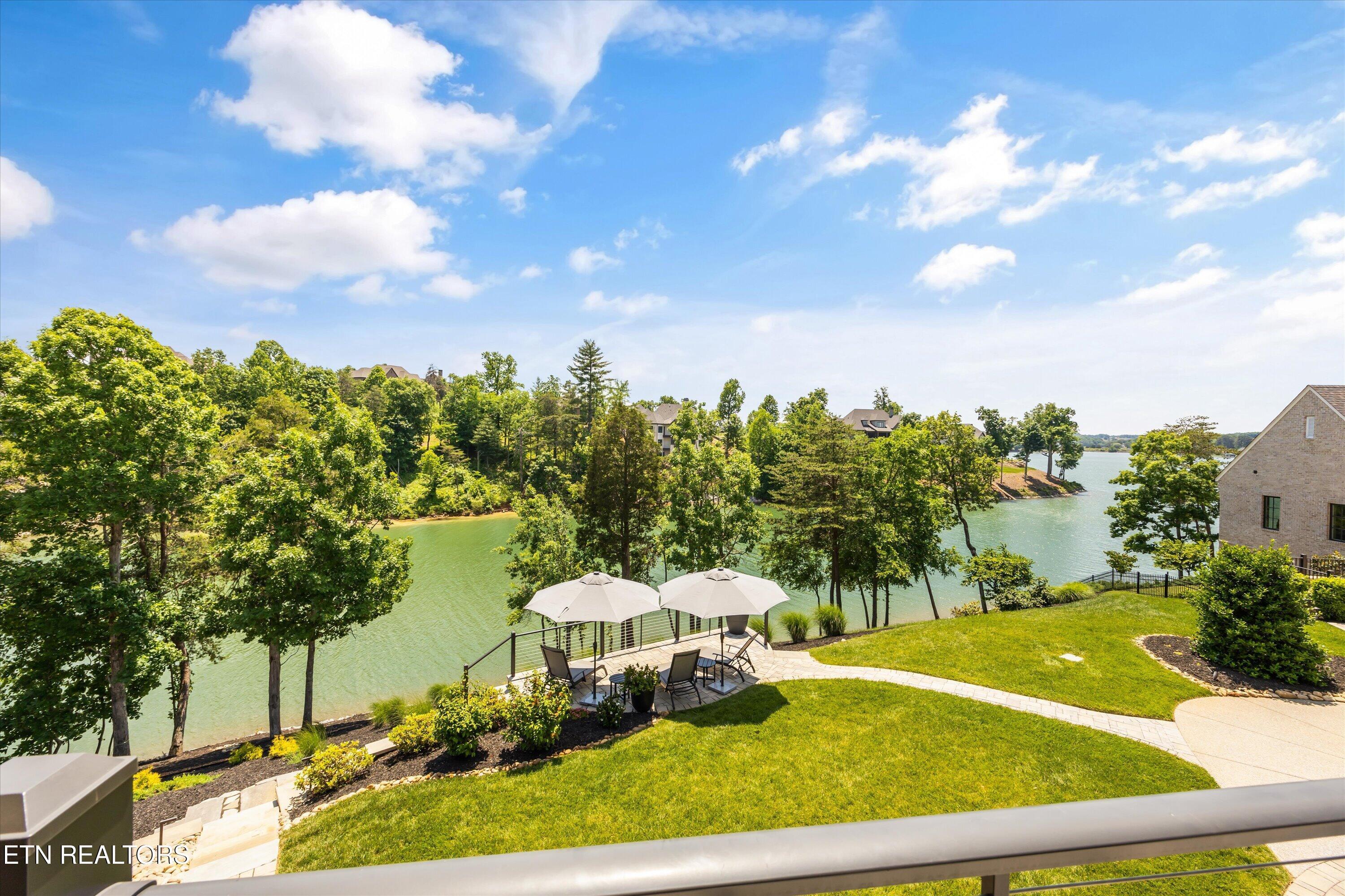 Image 2: 45-317 Admiral Ct080