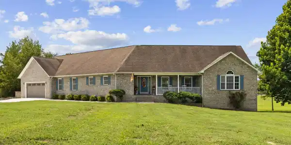 220 Sherman Circle