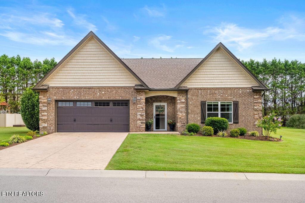 Image 1: Front of Home