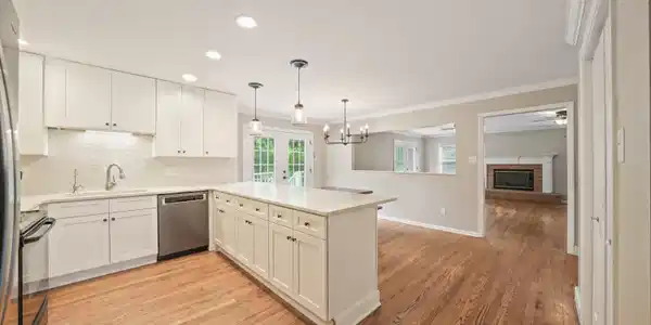 Image 3: 716 Bridgeport Drive Knoxville, TN 37934