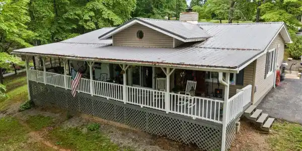 261 Rain Valley Rd