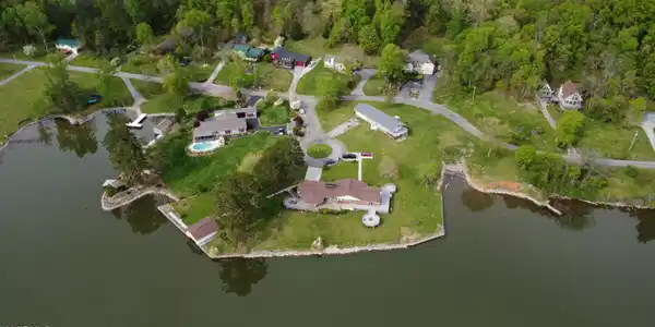 2235 Jones Bend Rd