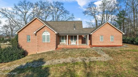 637 Baye Rd