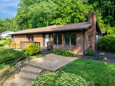 10916 Melton View Lane
