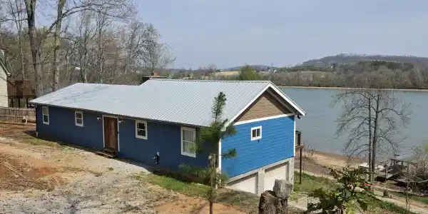 269 Lakeshore Vista Drive