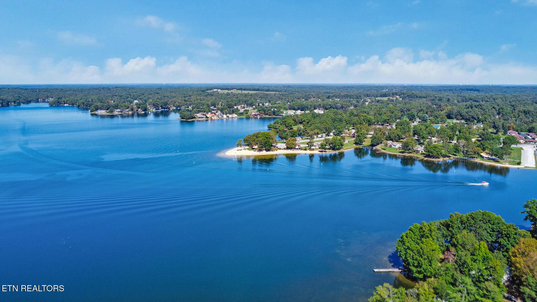 Image 3: Aerial View of Beautiful Lake Tansi!
