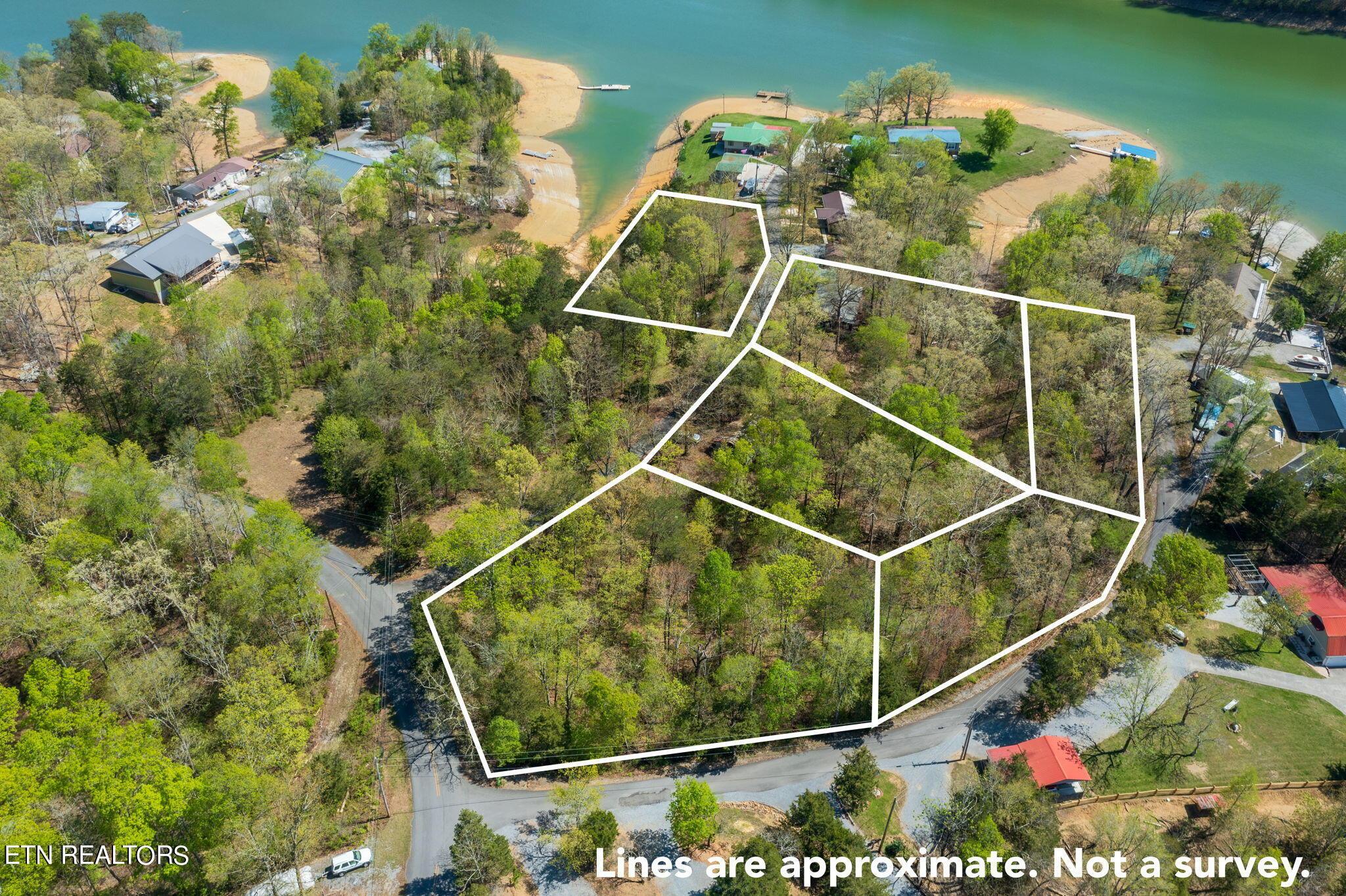 Image 4: homesandvideos aerials-7815 lines
