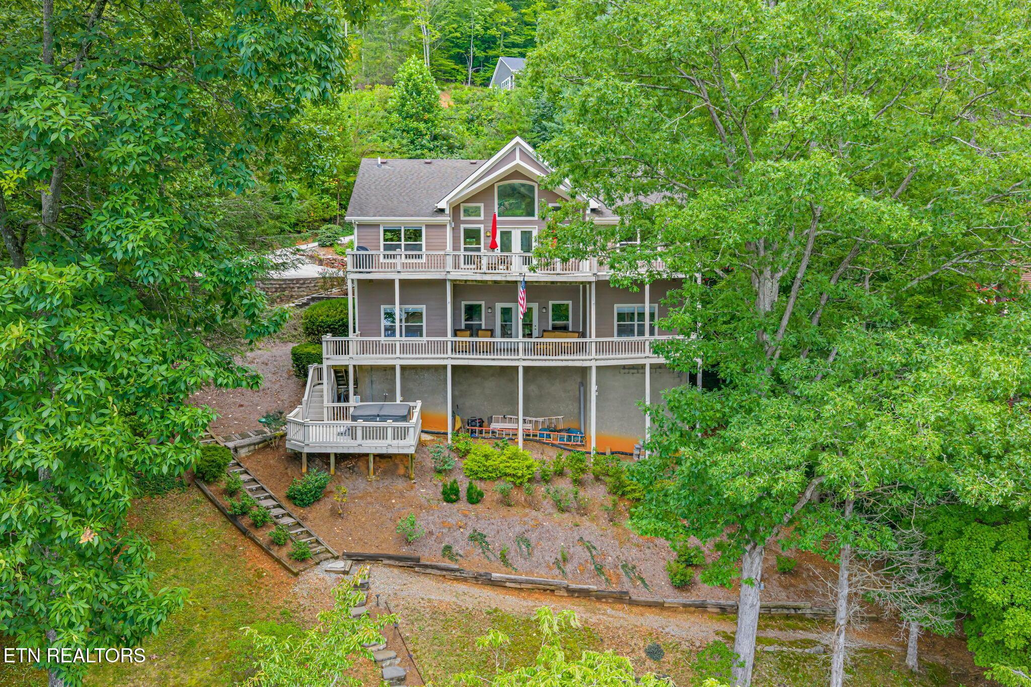 Image 4: 78-web-or-mls-678 Waterfront Trail-79