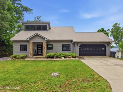 1225 Weaver Lane