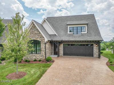 250 E Highlands Circle