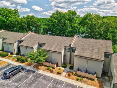 64 Lakeshore Circle