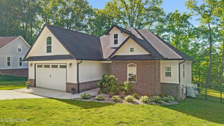 212 Nicoma Circle