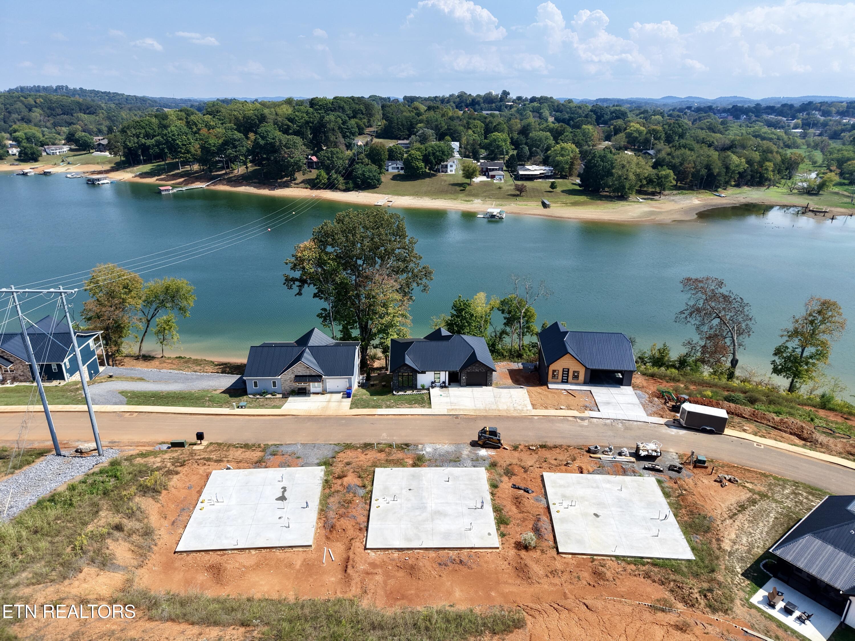 Image 4: D1 Three Slabs Aerial