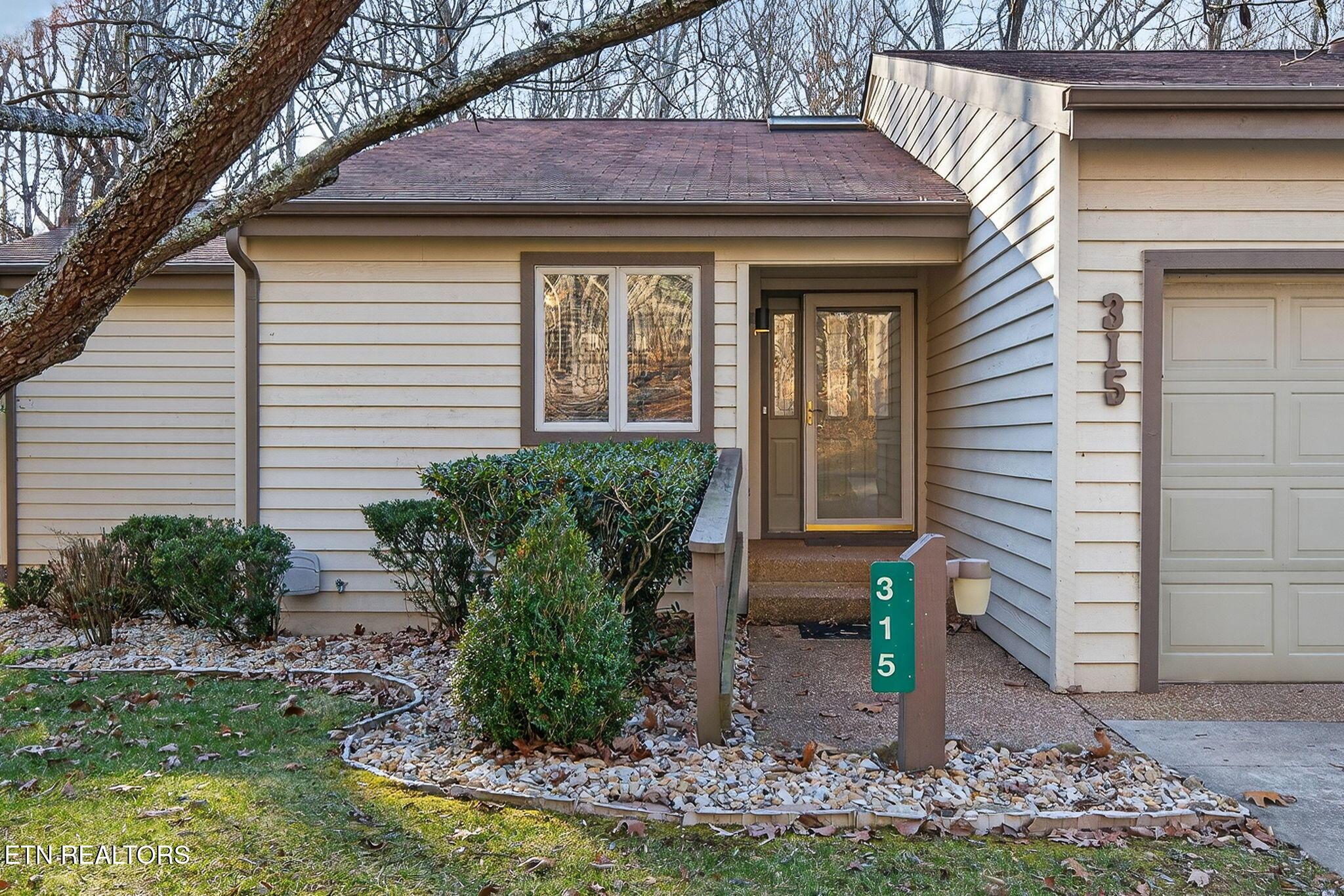 Image 2: 315 Lake Catherine2