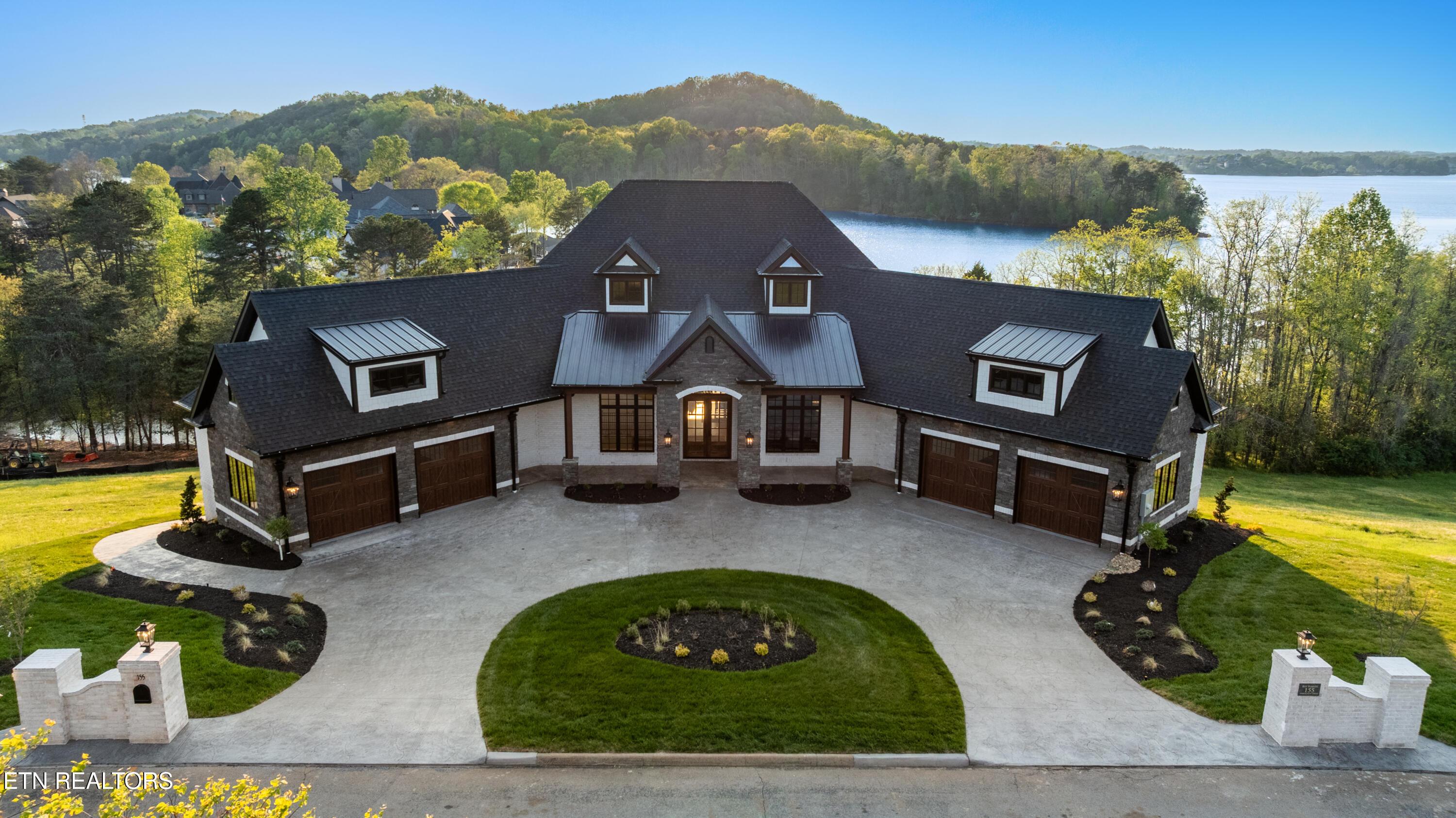 Image 2: DJI_0229-HDR