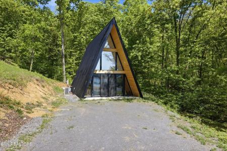 1094 U.S. 25E (Lot 7)
