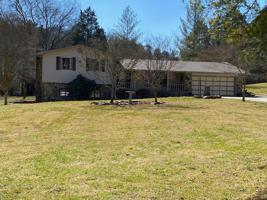 1333 Ridgeview Drive