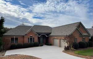 121 Indian Shadows Drive