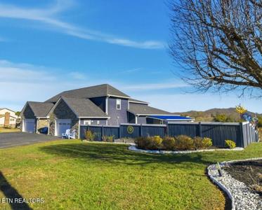 1964 Harbor Hills Drive
