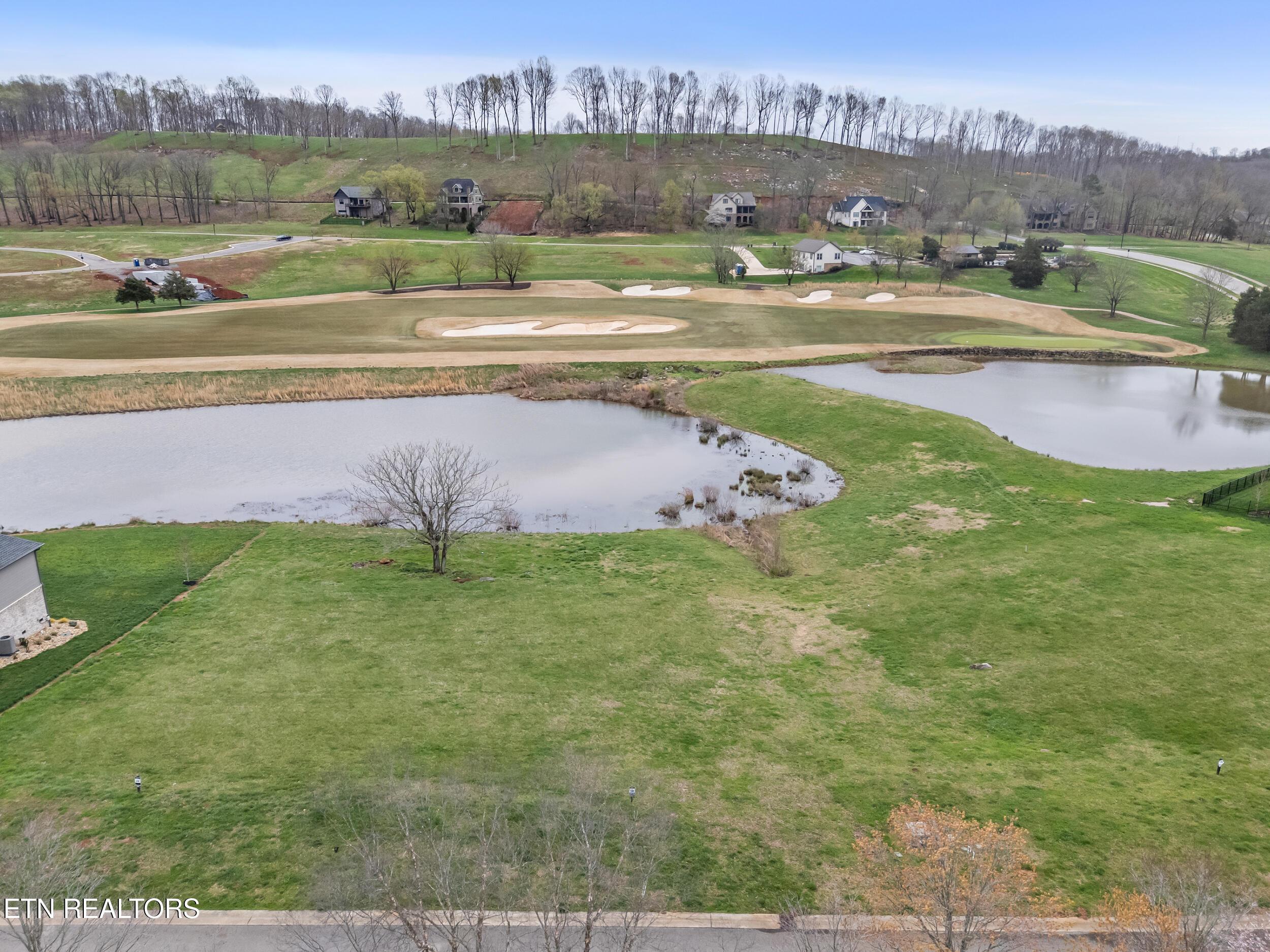 Image 4: 004-714 old barn ln