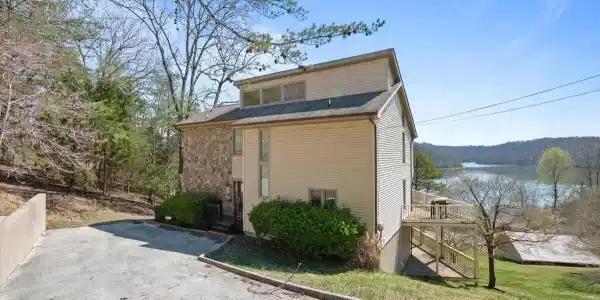 168 Little Buck Lane