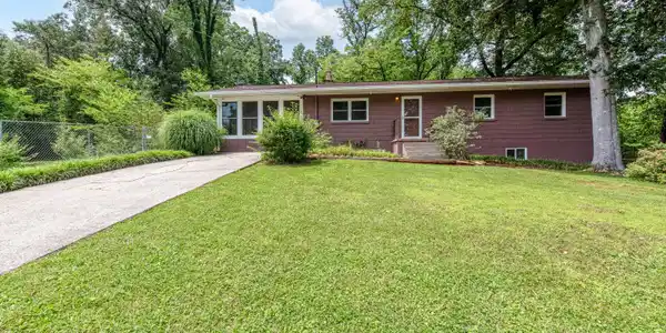 4931 Island Home Rd