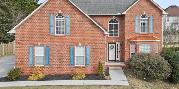 628 Lake Heather Rd