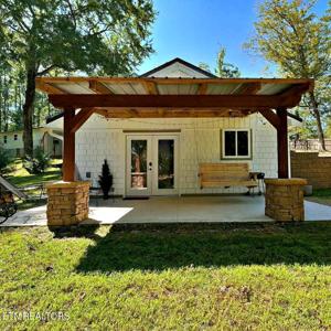 282 White Oak Drive