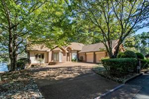 105 Hiawassee Lane