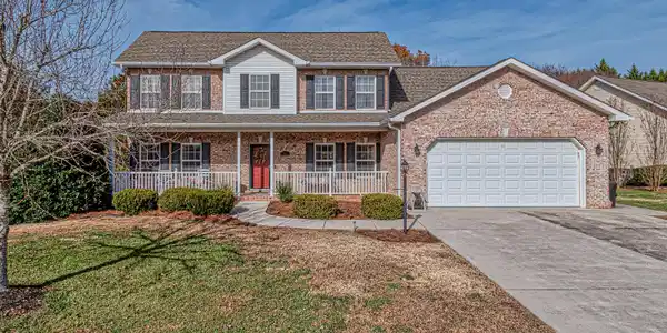3823 Marina View Lane