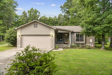 3213 Pueblo Drive
