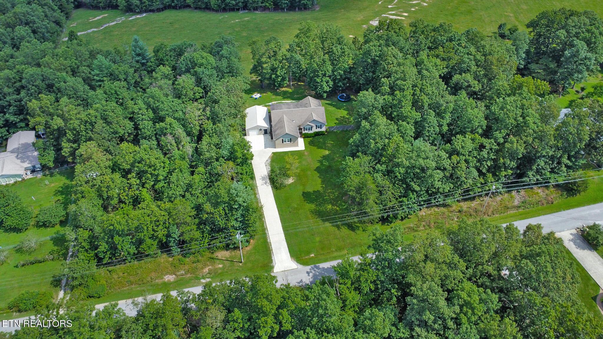 Image 4: dji_0613-dji_0615