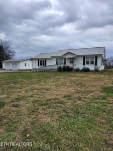 851 Highway 411
