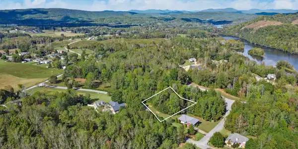Lot 30 Indigo Bunting Drive