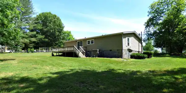 Image 4: 4