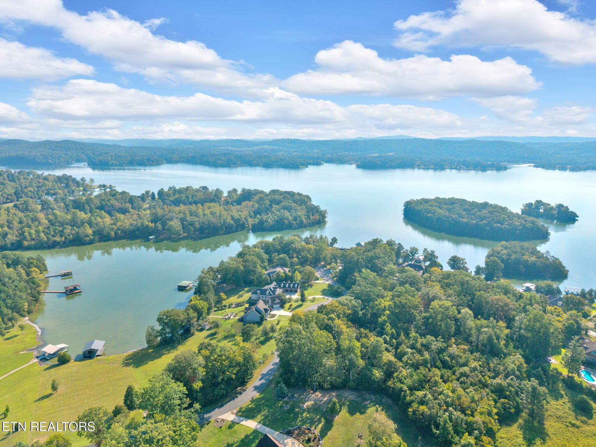 Image 2: 22-web-or-mls-DJI_20250915101201_0043_D
