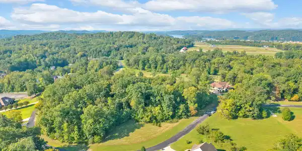 Image 3: 23-web-or-mls-DJI_20250915101803_0112_D