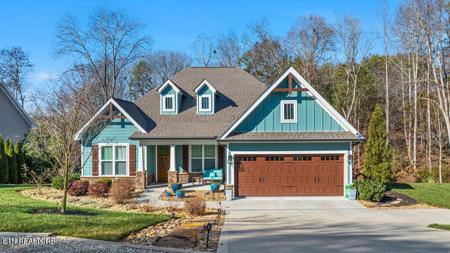 183 Amohi Way