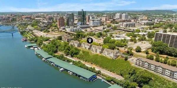 530 Riverfront Way