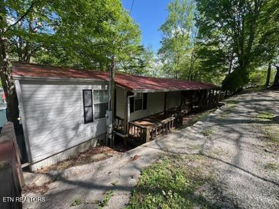 339 Flat Hollow Marina Rd