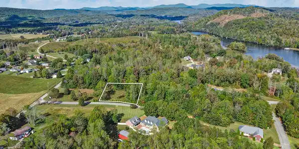 Lot 33 Indigo Bunting Drive