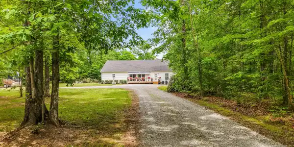 Image 4: 598 Huff Bend Lane Private Setting