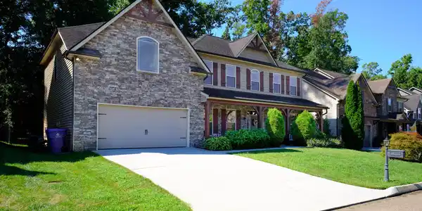 1111 Front Royal Lane