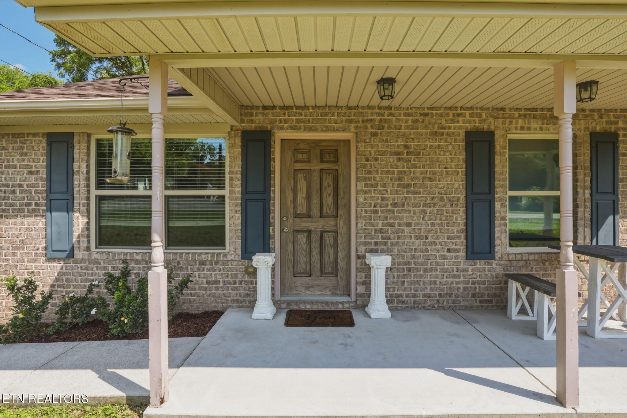 Image 2: 28-web-or-mls-DZ3A9512_autoremove_483287
