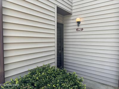 7 Lakeshore Cir 7 Circle