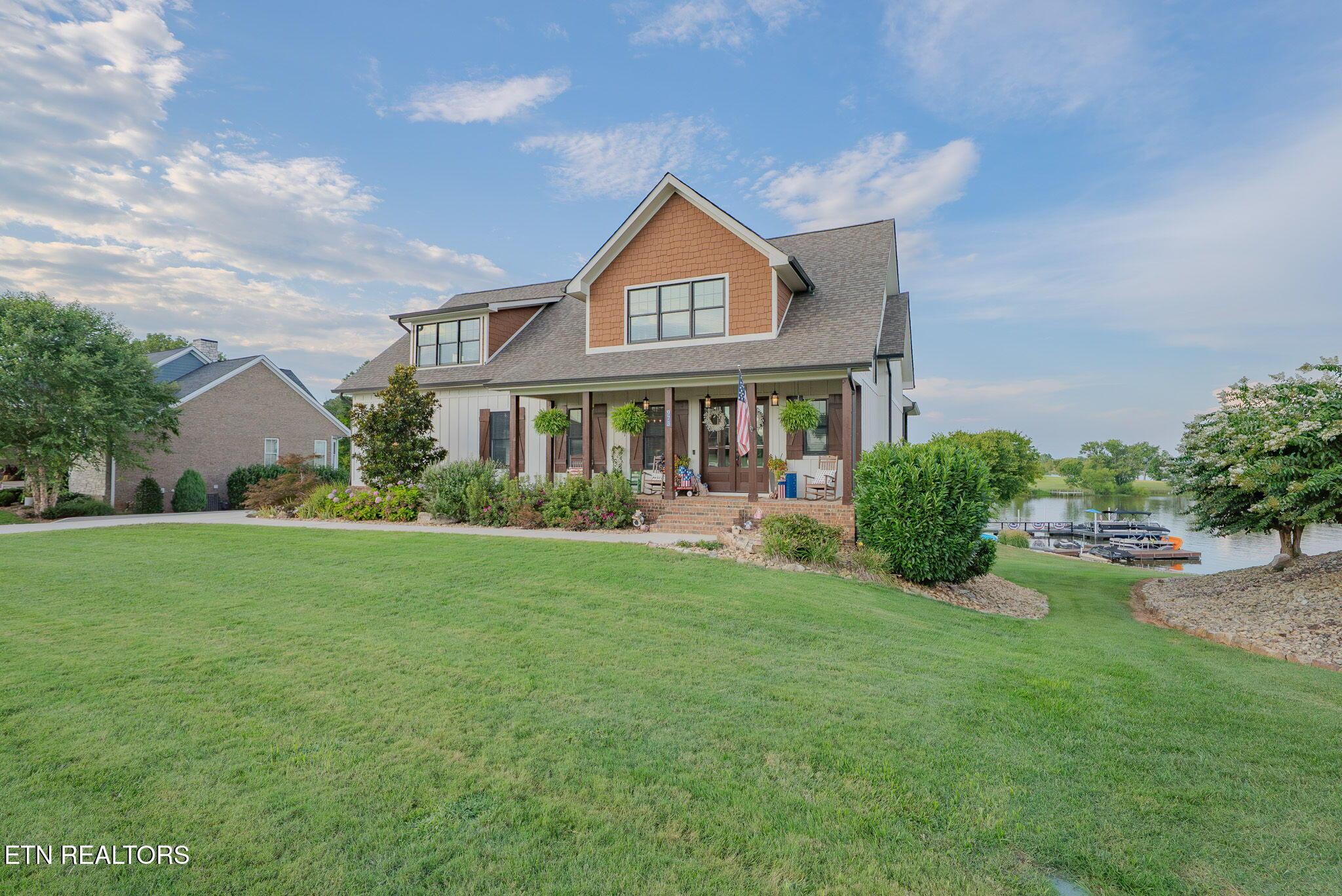 Image 4: 4-web-or-mls-DSC08751