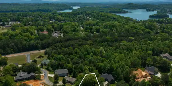 110 Amohi Way