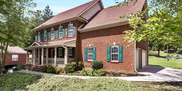 1917 Ridge Oak Lane