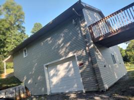 809 Straight Branch Rd