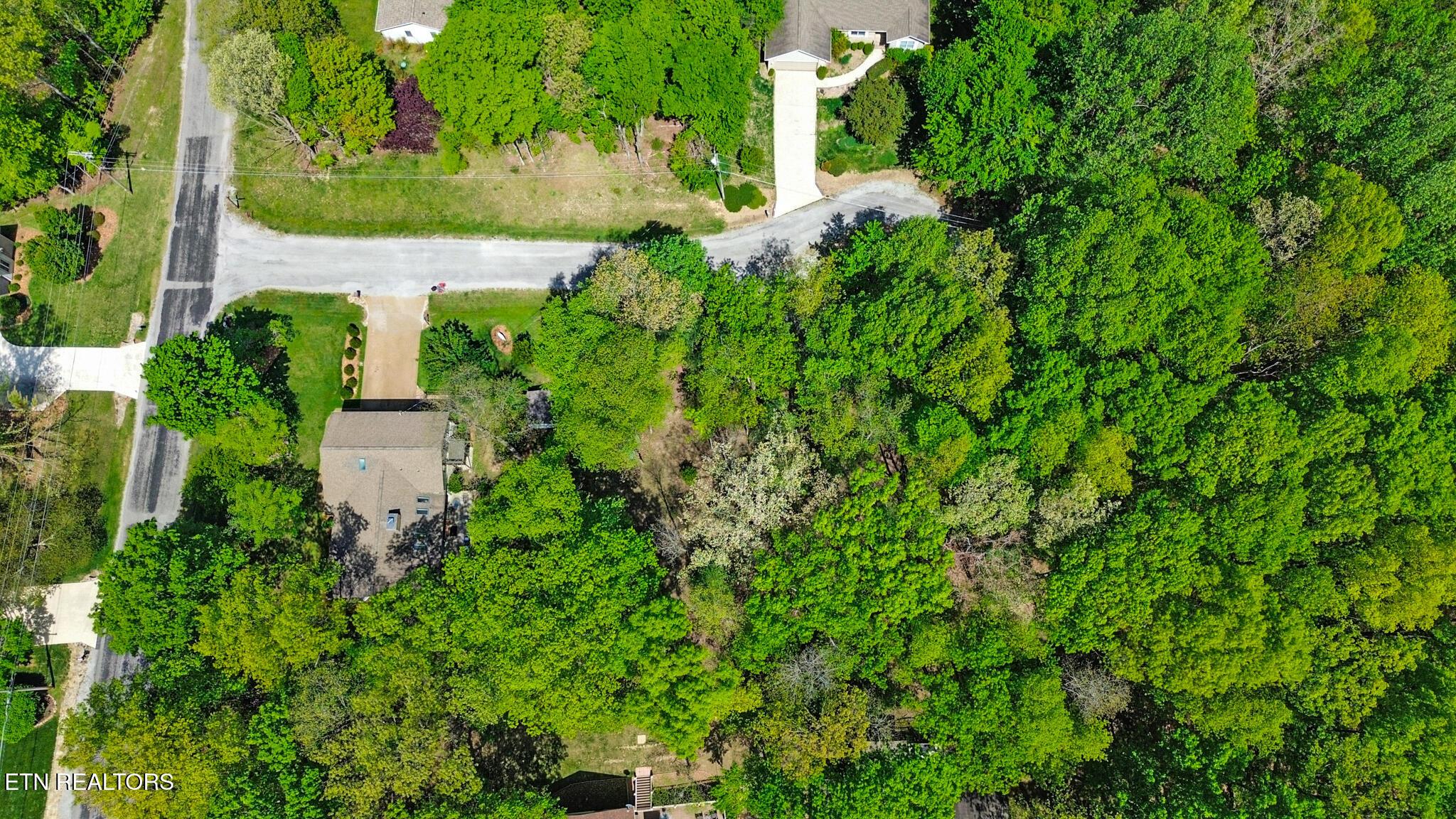 Image 3: 12/14 RIDGE CREST CIRCLE